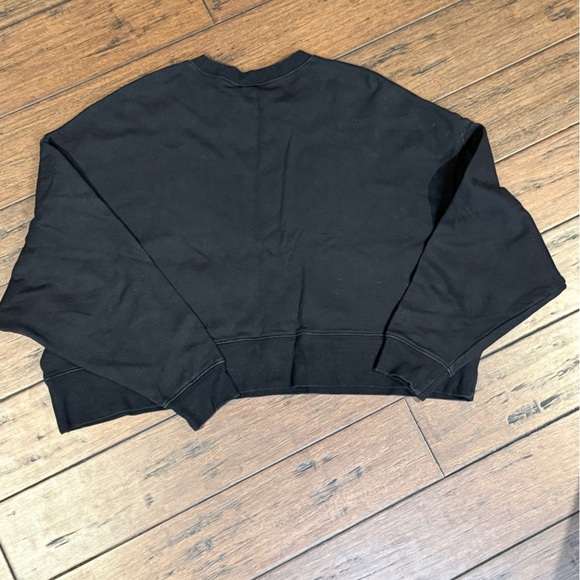 SEINT Black Crewneck cropped oversized women’s Sweater size L - Picture 3 of 5